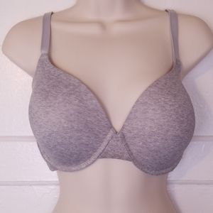 Victoria secret t-shirt bra